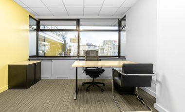 Acceso a oficinas profesionales en BUENOS AIRES, American Express Retiro