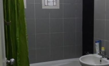 DIJUAL RUMAH POSISI HOOK TENGAH KOTA BERNUANSA MINIMALIS LOKASI DALAM PERUMAHAN WIKA AMAN NYAMAN HARGA NEGO