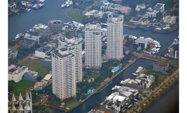 DIJUAL  MURAH TOWN HOUSE 3,5 lantai