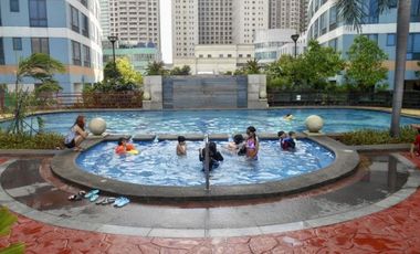 1 bedroom fuly furnished Eastwood condo with Mall access