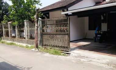 disewa rumah di kopo permai bandung kamar 3 + 1 dekat minimarket dan sekolah