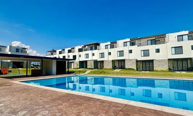 Casa con alberca en Xochitepec