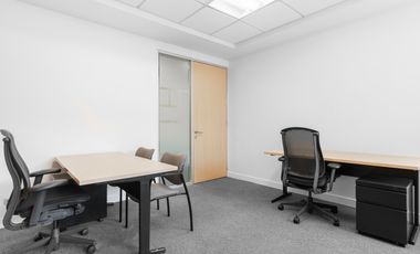 Espacio de oficina en renta para 2 personas en Avenida Chile, Bogota