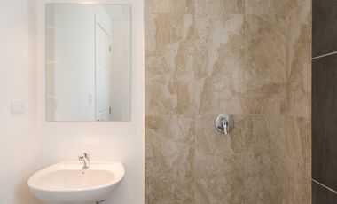 Casa de Venta en Porton de Malaga 2 · Av. Manuel Cordova Galarza, se encuntra a 500m de CEMEXPO