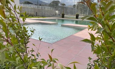 Casa de Venta en Porton de Malaga 2 · Av. Manuel Cordova Galarza, se encuntra a 500m de CEMEXPO