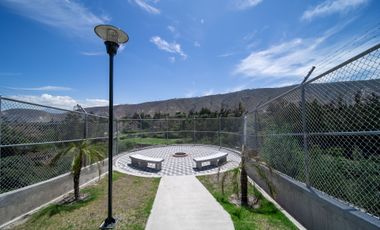 Casa de Venta en Porton de Malaga 2 · Av. Manuel Cordova Galarza, se encuntra a 500m de CEMEXPO