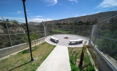 Casa de Venta en Porton de Malaga 2 · Av. Manuel Cordova Galarza, se encuntra a 500m de CEMEXPO