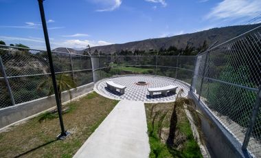 Casa de Venta en Porton de Malaga 2 · Av. Manuel Cordova Galarza, se encuntra a 500m de CEMEXPO