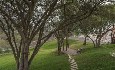 Casa de Venta en Porton de Malaga 2 · Av. Manuel Cordova Galarza, se encuntra a 500m de CEMEXPO