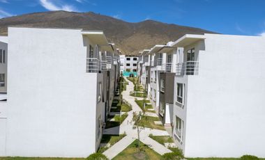 Casa de Venta en Porton de Malaga 2 · Av. Manuel Cordova Galarza, se encuntra a 500m de CEMEXPO