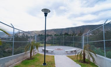 Casa de Venta en Porton de Malaga 2 · Av. Manuel Cordova Galarza, se encuntra a 500m de CEMEXPO