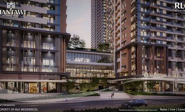 Pet-friendly 2BR Condo Unit w/ Balcony for Sale in Mantawi