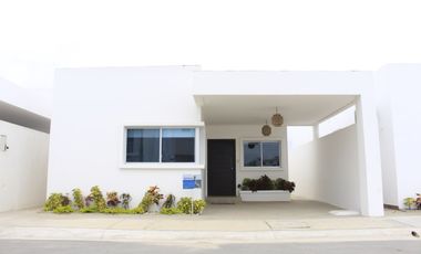 Casa de venta en Urbanización Punta Carnero Sector San Raymundo. Km 4-1/2 via a Punta Carnero antes de llegar a Puerto Aguaje.