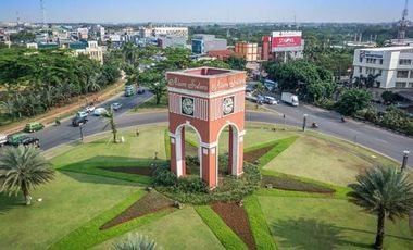 Disewakan Kavling Boulevard. Lokasi hadap jalan utama. ramai.