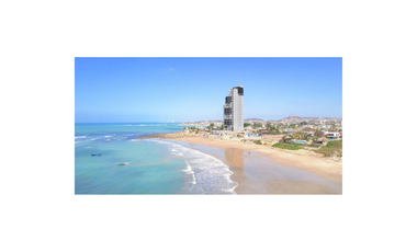 Penthouse en venta -  BALLENITA Situado en la exclusiva playa de Chulluype, a medio camino entre Salinas y Punta Blanc