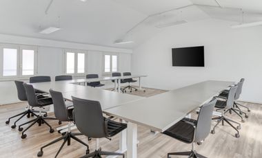 Espacio de oficina en renta para 5 personas en Bogota, Casa Rosada