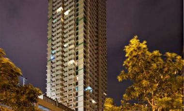 3BR, 2T&B Fully furnish, interior designed, corner unit