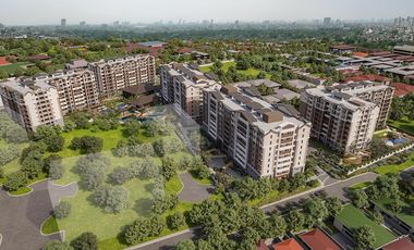 Pet-friendly 2BR Condo Unit w/ Balcony for Sale in Woodsville Crest Phase 2 – Maple, Merville, Parañaque