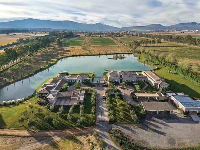 VIÑEDOS SANTA CATALINA