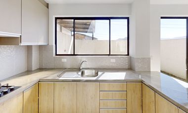 úlitma Casa de Venta esquinera en el Valle de los Chillos - Sector La Moya