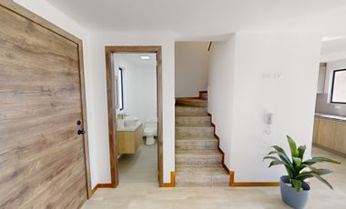 úlitma Casa de Venta esquinera en el Valle de los Chillos - Sector La Moya