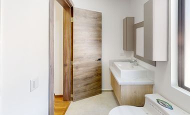 úlitma Casa de Venta esquinera en el Valle de los Chillos - Sector La Moya