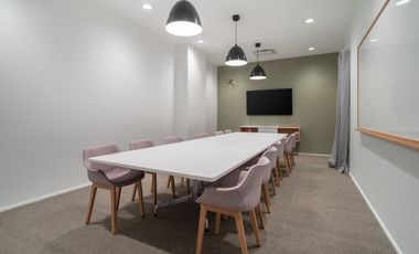 24/7 access to open plan office space for 15 persons in Spaces The Stiles Enterprise Plaza