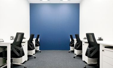 Access professional office space in HQ Laureano di Trevi Tower