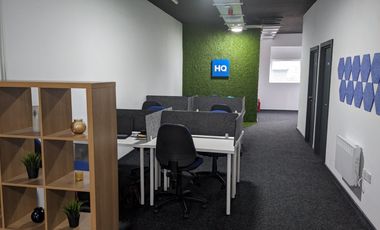 Access professional office space in HQ Laureano di Trevi Tower