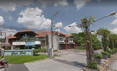 Two storey modern house for sale with big garden (fully furnished)