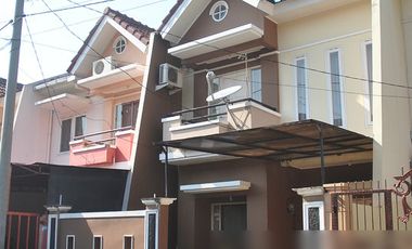 dijual rumah dua lantai cluster arcadia Daan Mogot