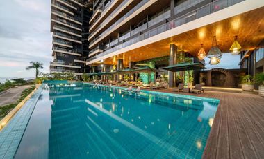 Condo for sale or rent , the Reef with balcony Panoramic seaview