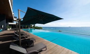 Condo for sale or rent , the Reef with balcony Panoramic seaview