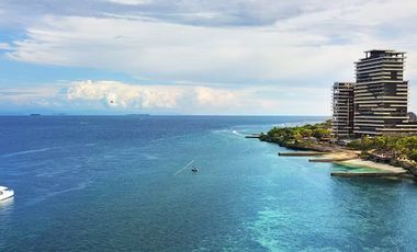 Condo for sale or rent , the Reef with balcony Panoramic seaview