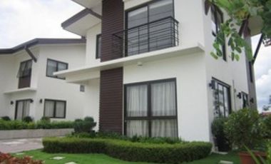 FOR SALE: Last Residential Lot in The Sonoma Premium Lot in Sta Rosa Laguna near Nuvali, Tagaytay, Cavite