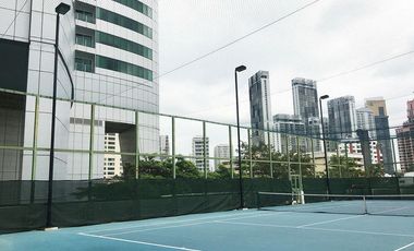 Best price in the building! 3 Bedroom for sale in Asoke