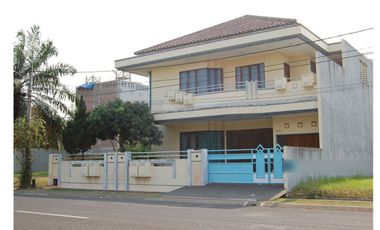 Gudang Nusa indah Lt.400m2 (14x30) duta garden tangerang