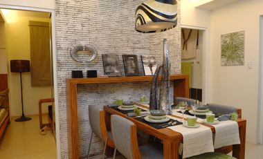 1 bedroom interiored with balcony