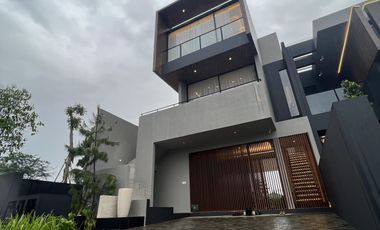 Disewakan Rumah Di kawasan elite Shila at Sawangan Depok